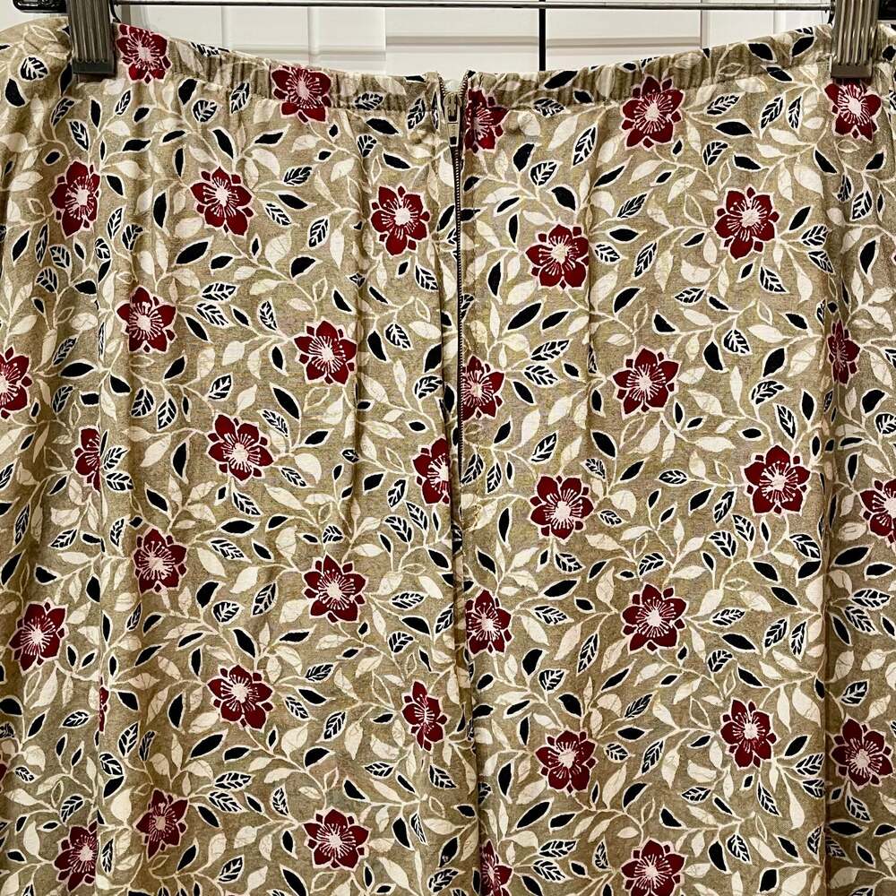 Vintage 90s Kathie Lee Collection Red Floral Leaf Print Rayon Maxi Skirt - Picture 2 of 5